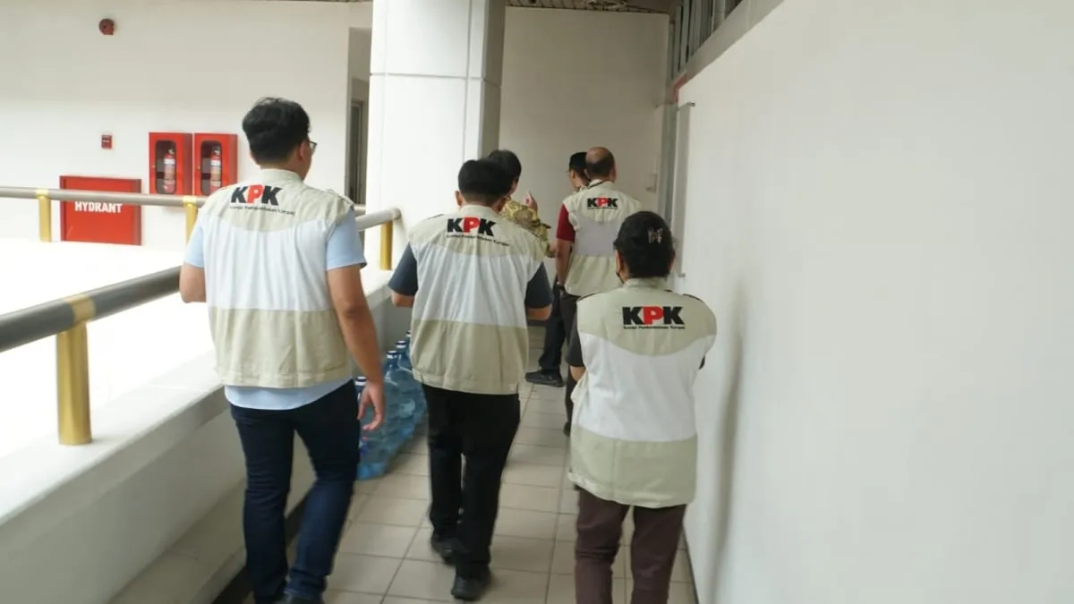 KPK geledah BPK Jateng